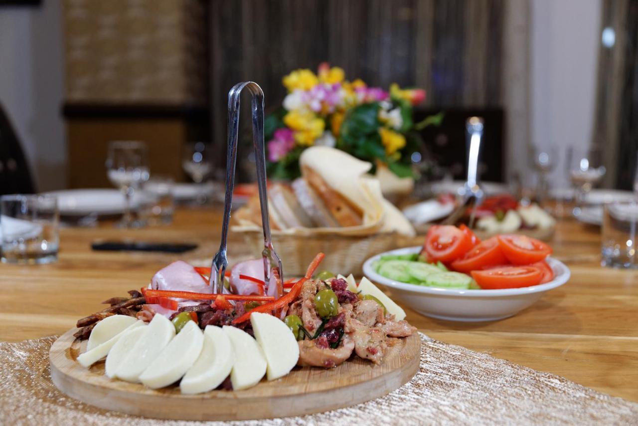 Hotel Boutique Garden Resort By Brancoveanu โมเอเชอ เด จอส ภายนอก รูปภาพ