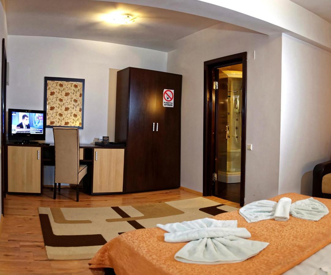 Hotel Boutique Garden Resort By Brancoveanu โมเอเชอ เด จอส ภายนอก รูปภาพ