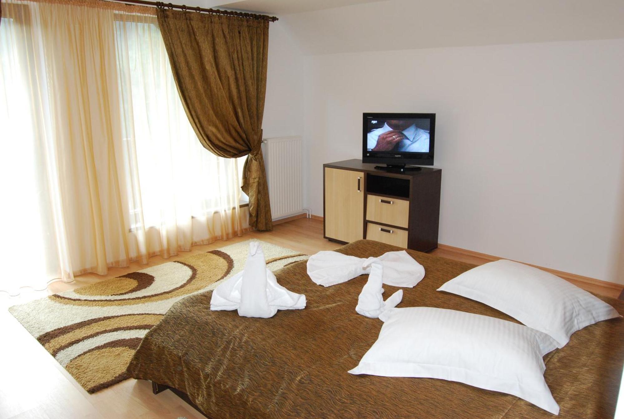 Hotel Boutique Garden Resort By Brancoveanu โมเอเชอ เด จอส ภายนอก รูปภาพ
