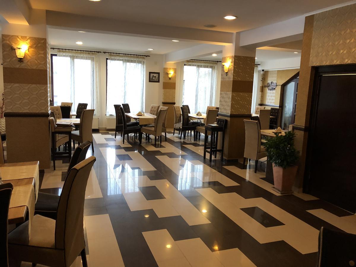 Hotel Boutique Garden Resort By Brancoveanu โมเอเชอ เด จอส ภายนอก รูปภาพ